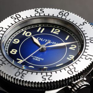 海外・国内時計メーカー問わず、なぜ最近多いグラデーション文字 