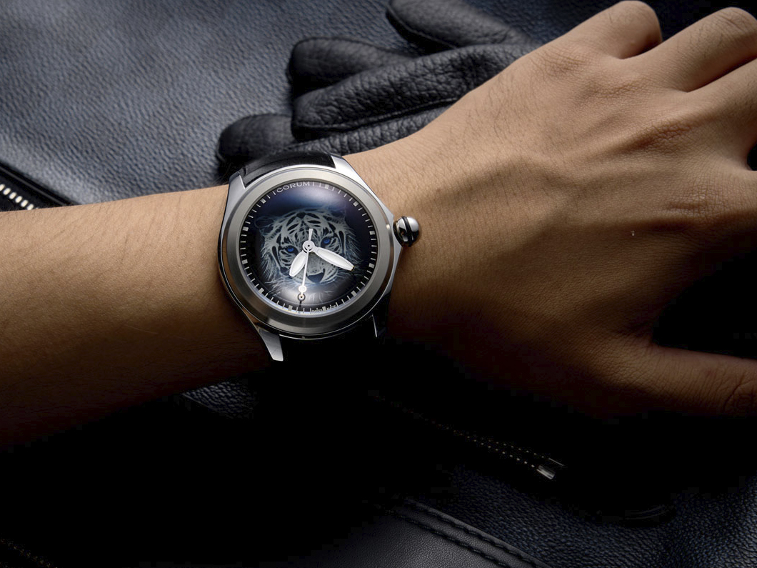 なんと9万円】80年代デッドストックのスイス製手巻き時計を40年代風に 