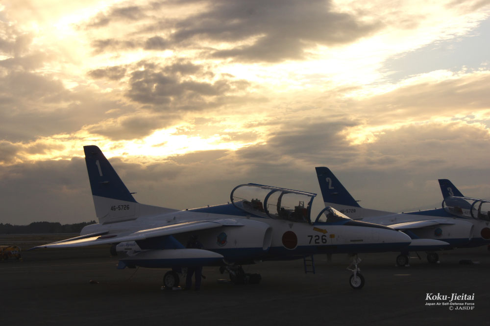Blue-Impulse_5