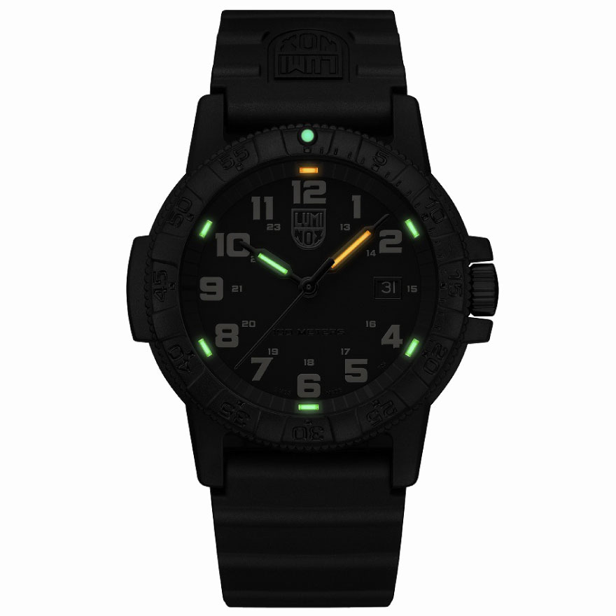 Luminox_0330_dial