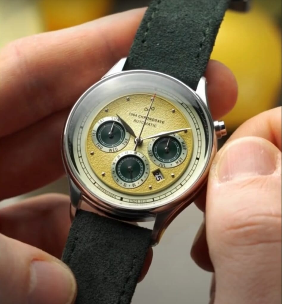 About Vintage 1564 Chronodate Automatic