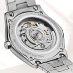 1216651_caseback