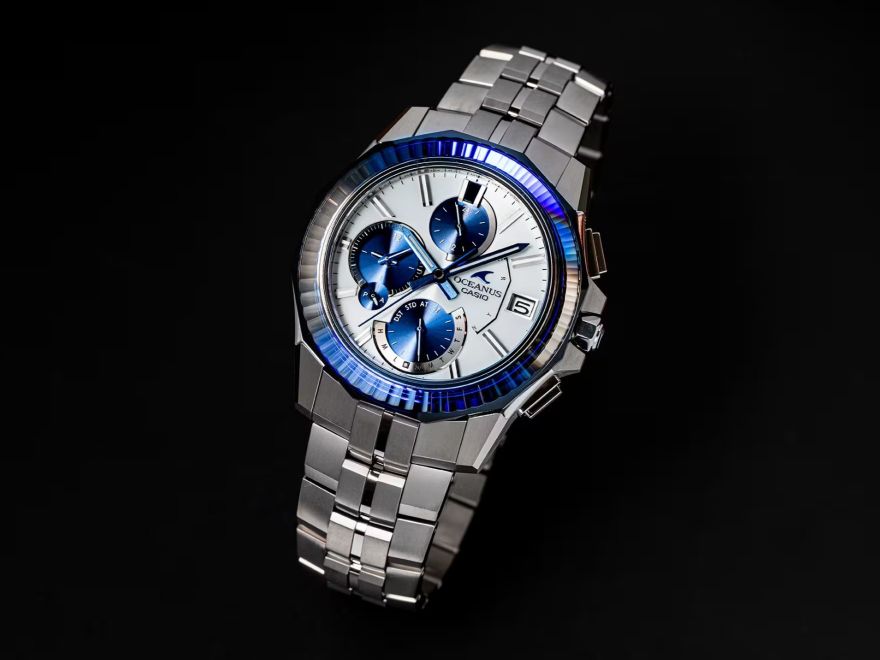 CASIO OCEANUS Manta