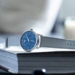 Louis Erard le-regulateur-grave-bleu