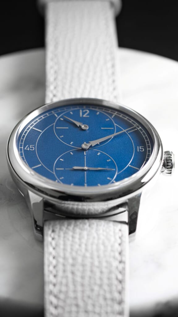 Louis Erard le-regulateur-grave-bleu
