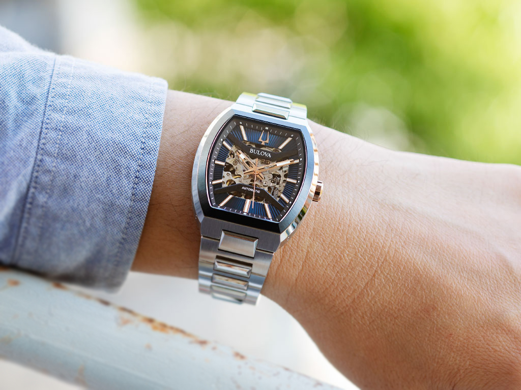 BULOVA_size