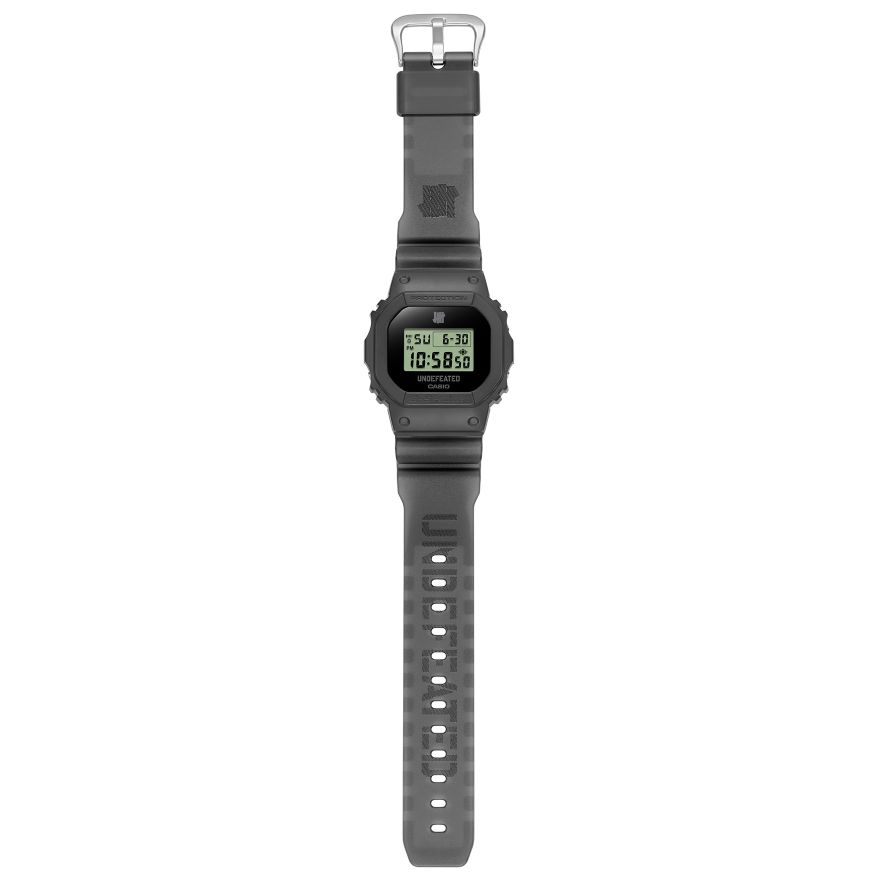 G-SHOCK DWE-5600UD