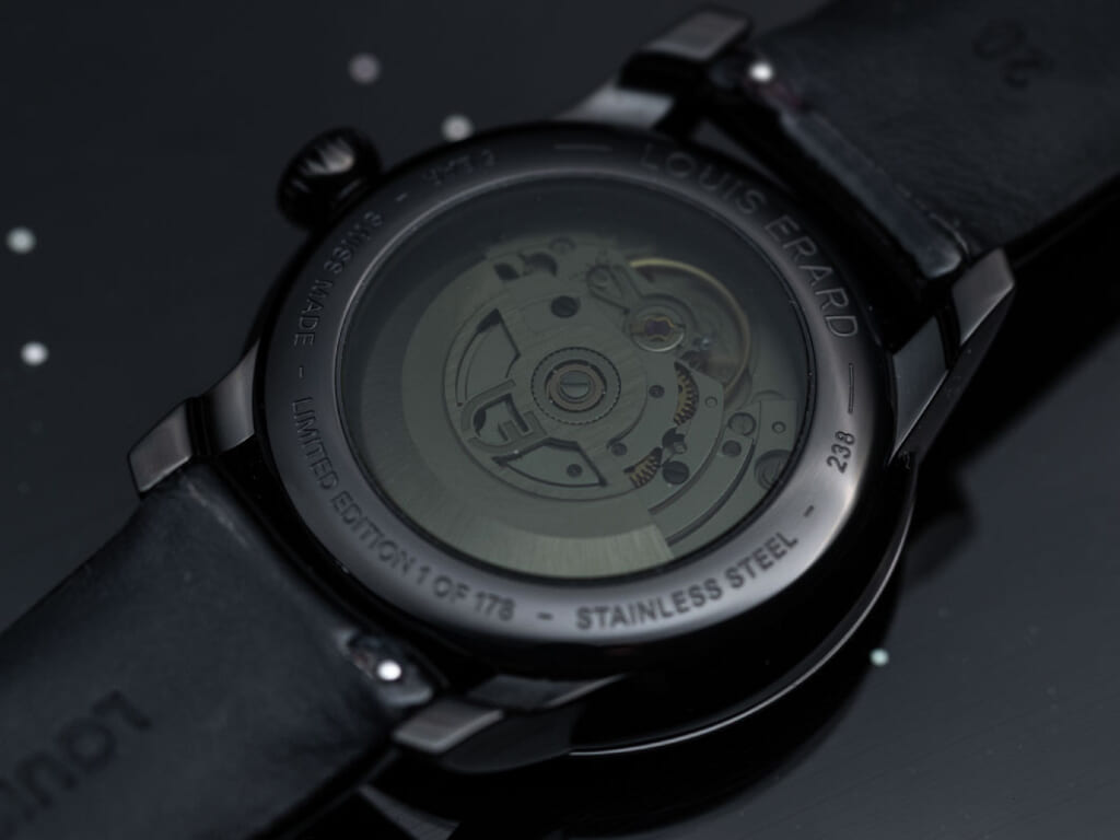 LE_caseback