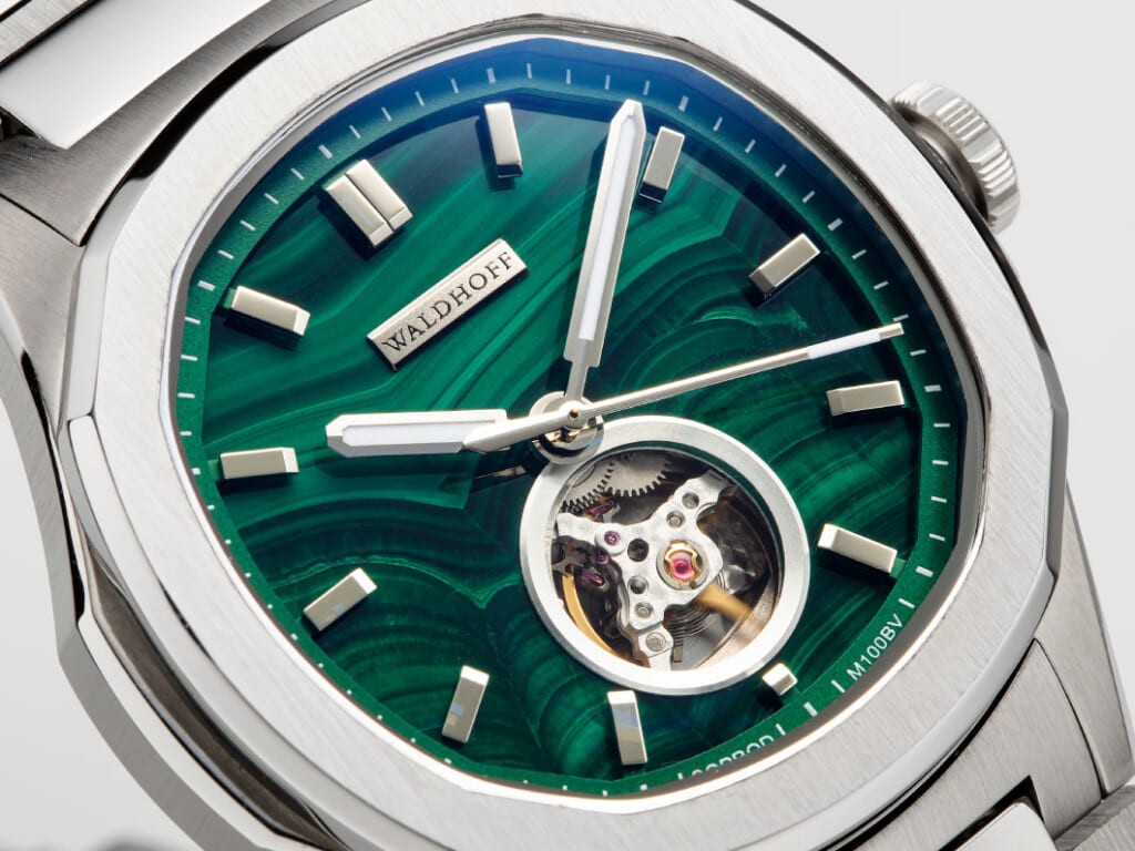 Navigator-Malachite_dial