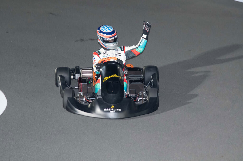 レーシングドライバーの佐藤琢磨選手