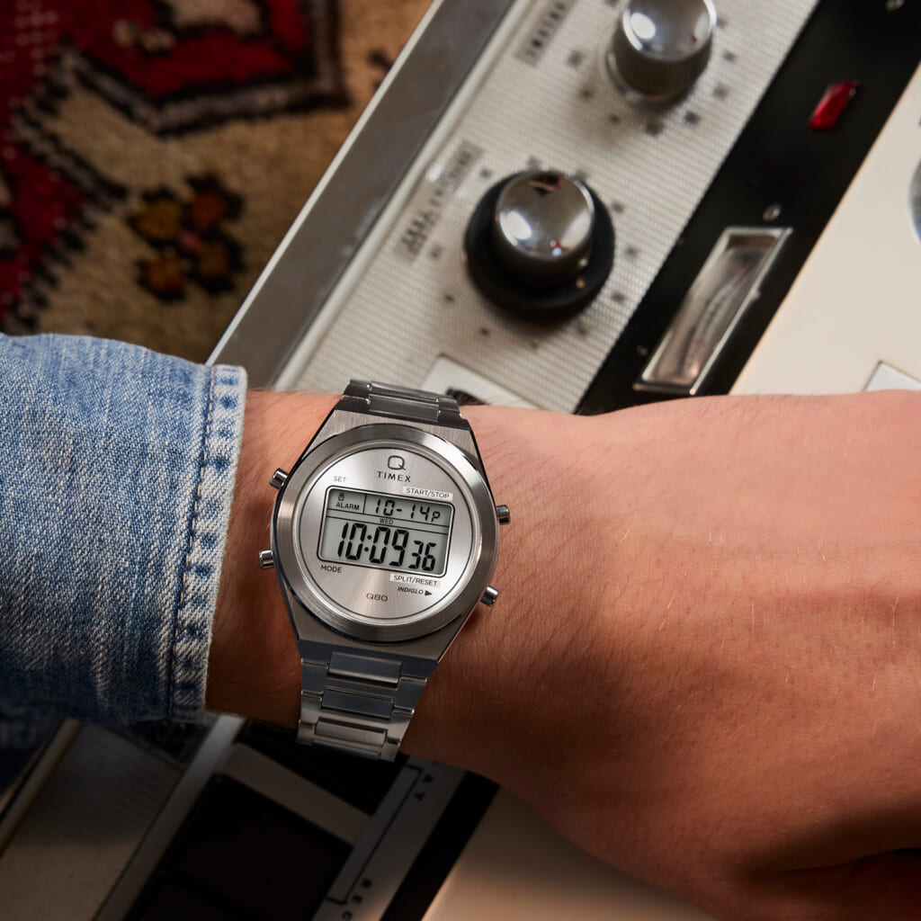 Q Timex® Q80 Continental TW2Y09800