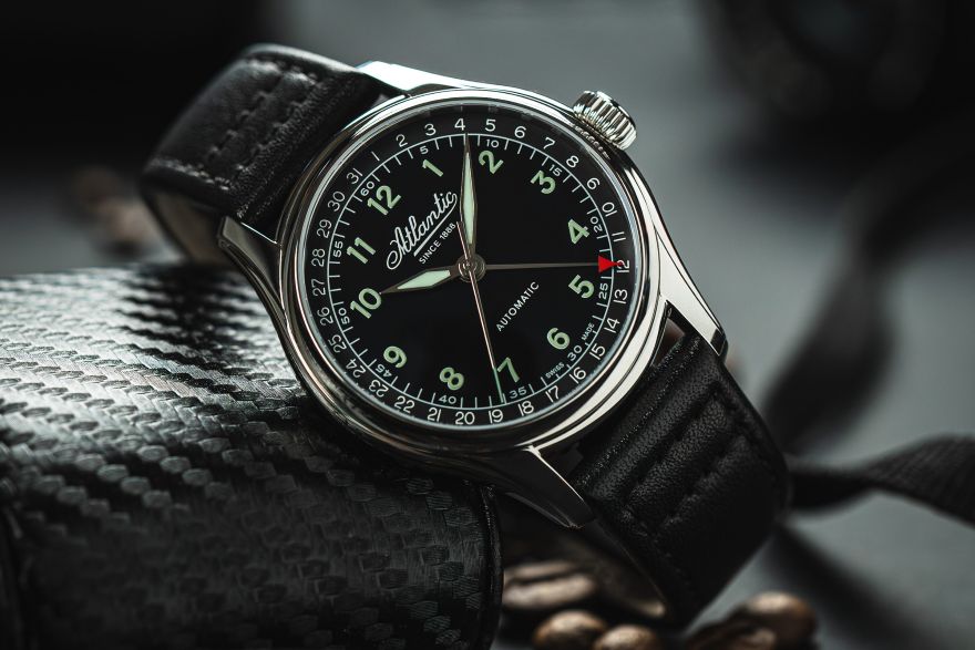 Atlantic Worldmaster Automatic Pointer Date