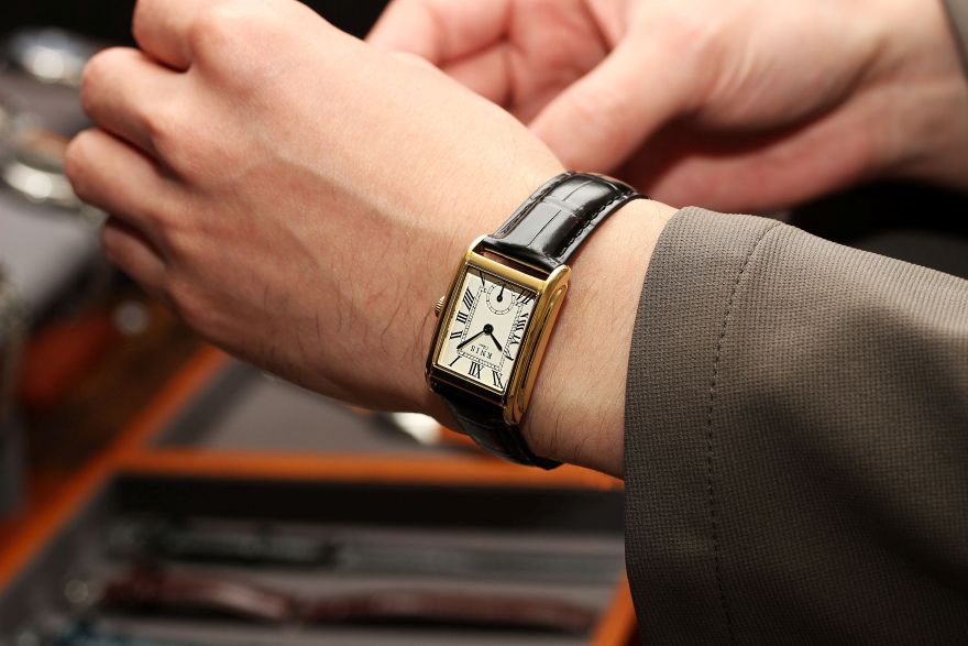 KNIS rectangular watch