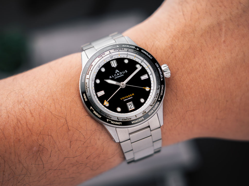 Voyager-Worldtimer-GMT_size