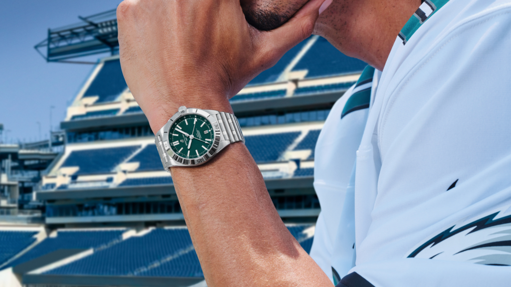 BREITLING（ブライトリング）クロノマット オートマチック GMT 40 NFLチーム エディション