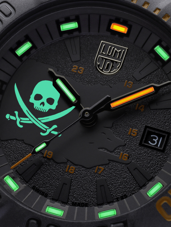 Luminox（ルミノックス）Navy SEAL COLORMARK 3050 SERIES