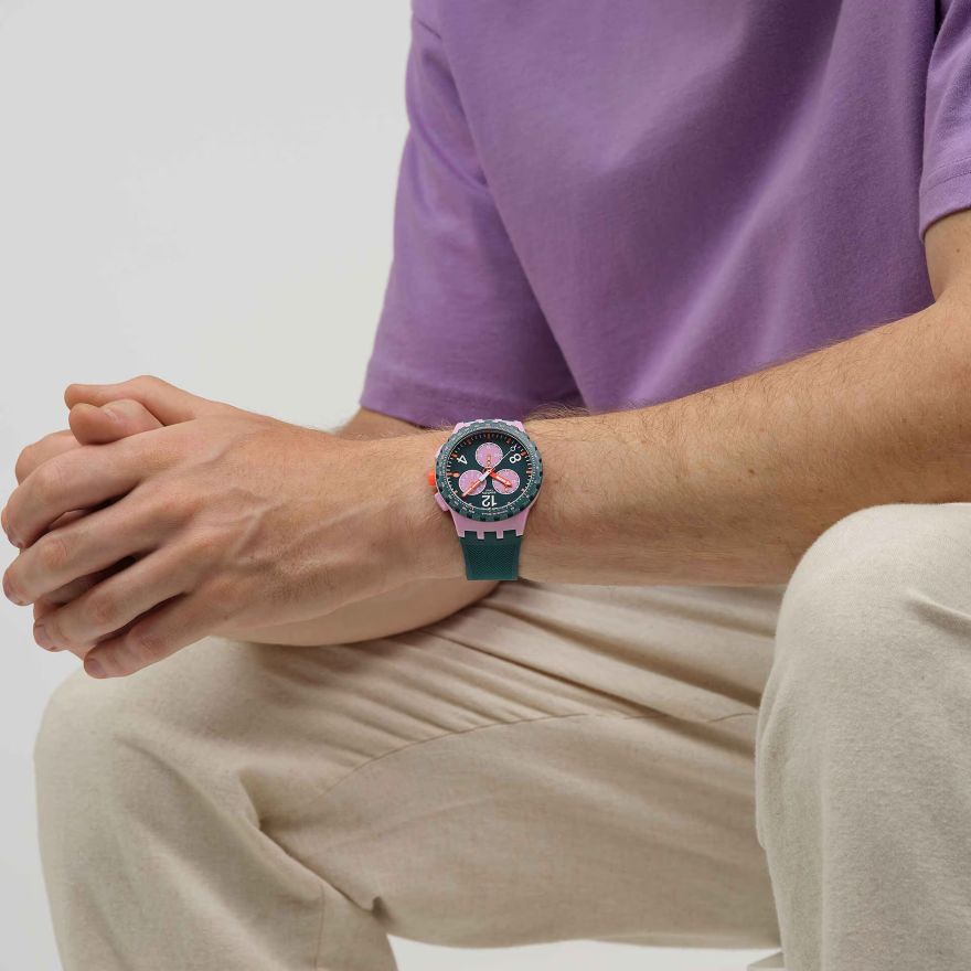 Swatch ESSENTIALS　CHRONO 42