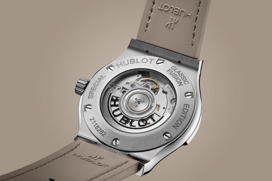 HUBLOT Classic Fusion essential taupe