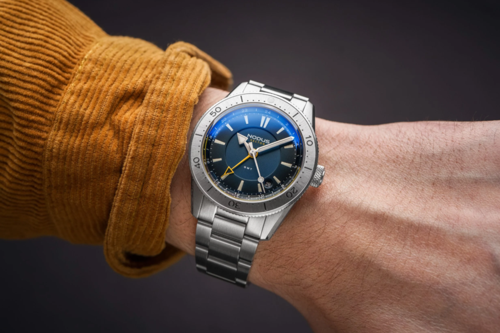 Sector II Dive GMT