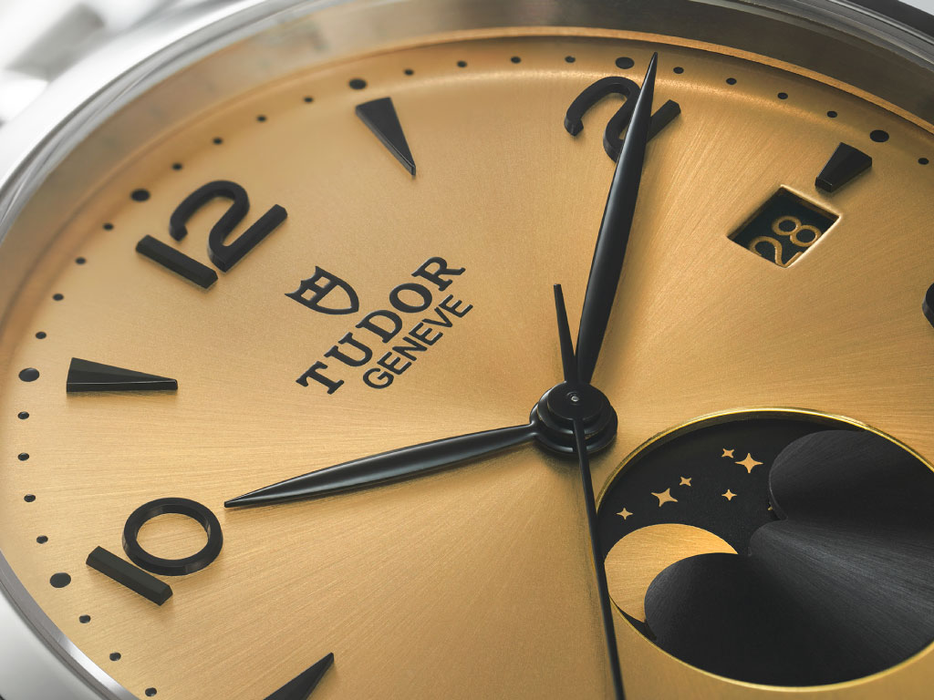 TUDOR_dial