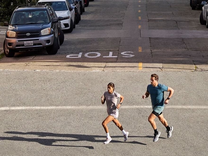 GARMIN Venu 4