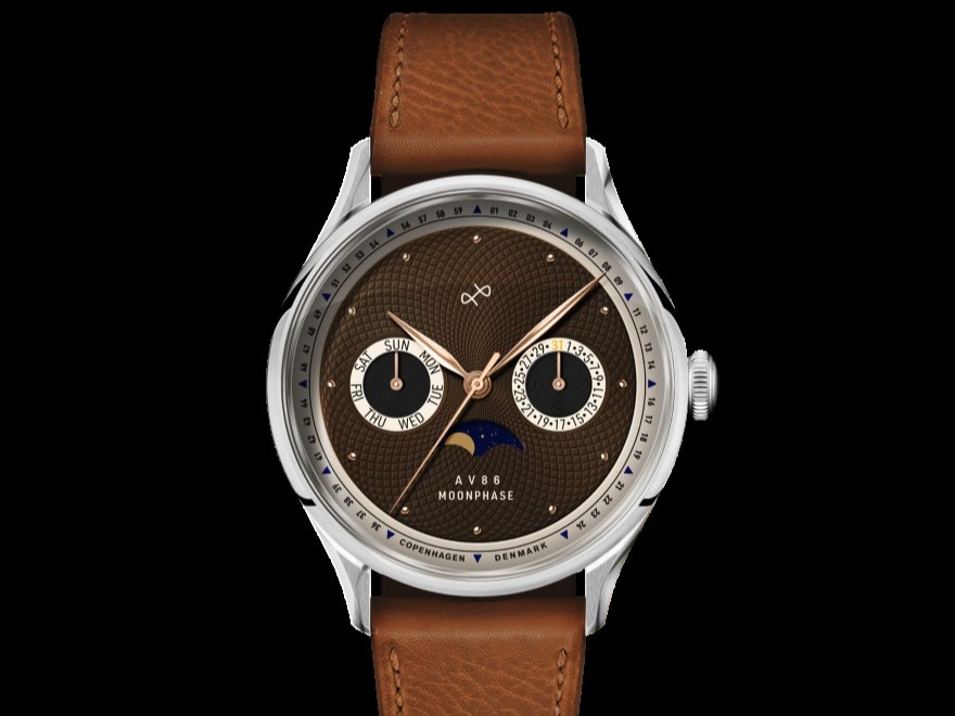 AV8 1968 Moonphase