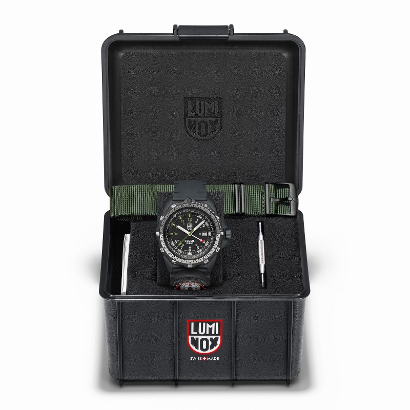Luminox（ルミノックス）RECON NAV SPEC 8830 SERIES