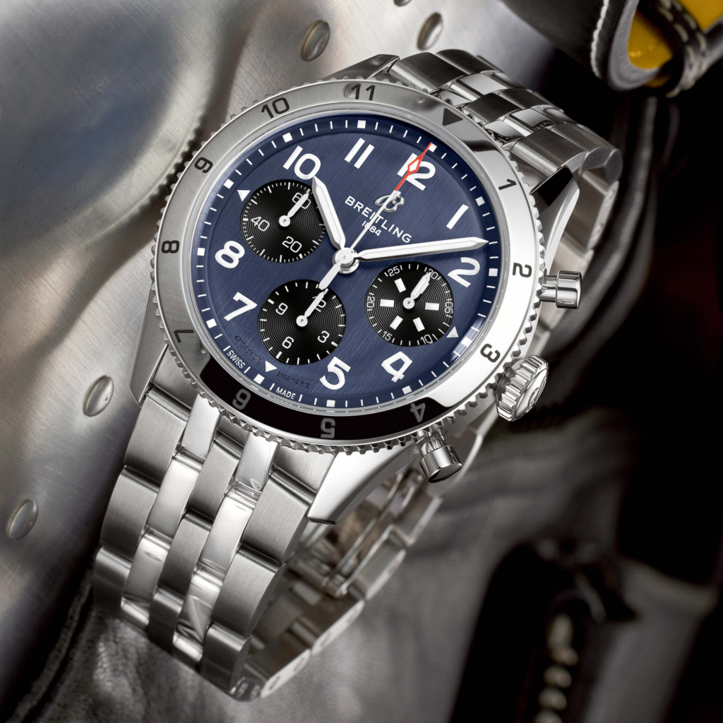 BREITLING（ブライトリング）クラシック アヴィ クロノグラフ 42 室屋義秀 リミテッド