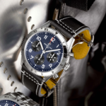 BREITLING（ブライトリング）クラシック アヴィ クロノグラフ 42 室屋義秀 リミテッド