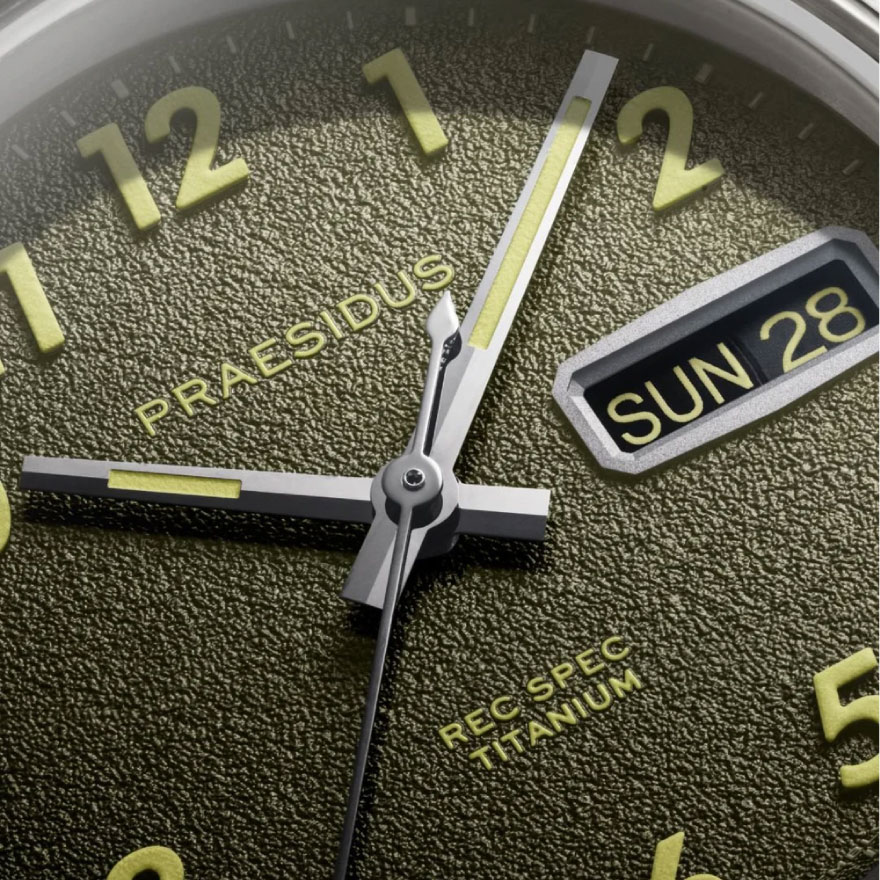 Rec-Spec-Titanium-Version-Nylon_dial