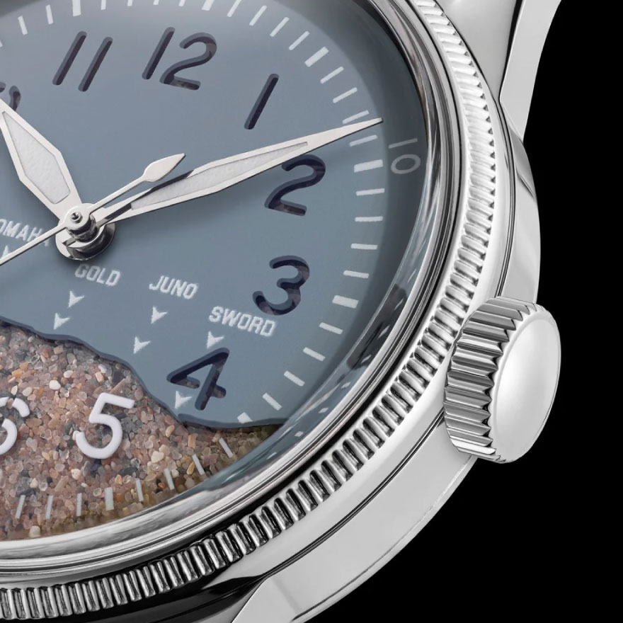 Utah-Beach-A-11-Blue-Steel_dial