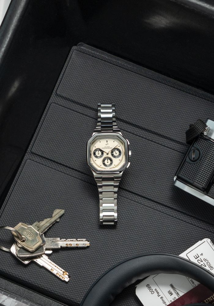 AV86（エーブイエイティシックス）1904 Chronograph