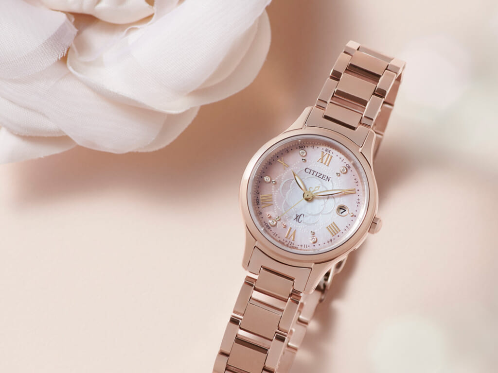 シチズン クロスシー hikari collection エコ・ドライブ電波時計 ティタニア ハッピーフライト 限定モデル