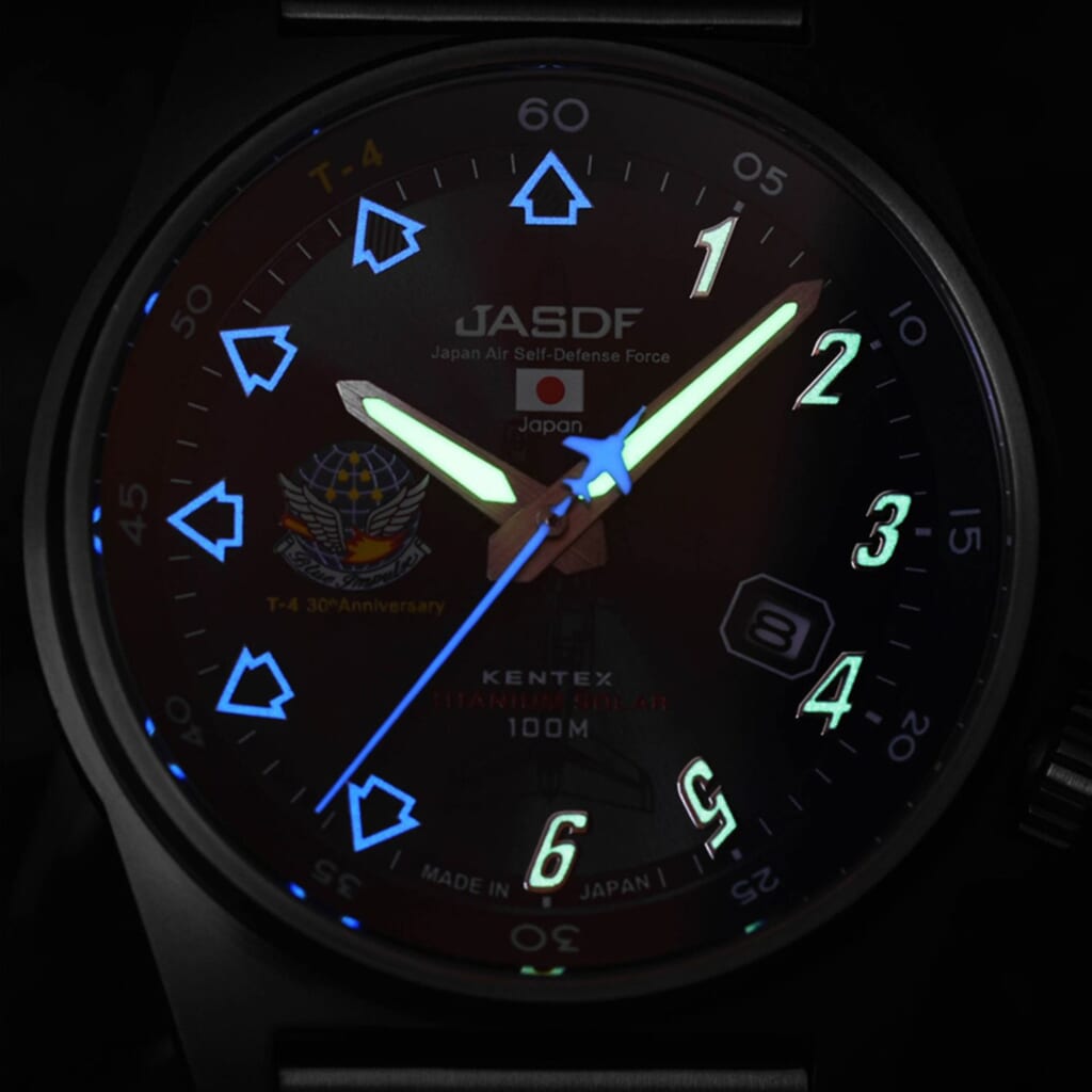 ケンテックス（KENTEX）Blue Impulse チタンソーラー T-4 30周年記念モデル