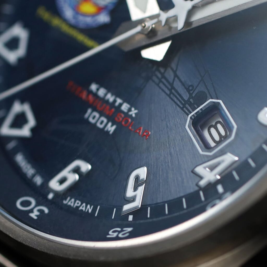 ケンテックス（KENTEX）Blue Impulse チタンソーラー T-4 30周年記念モデル