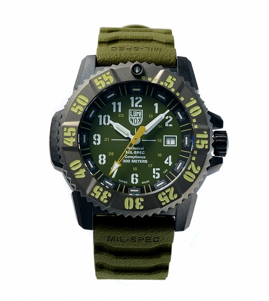 Luminox（ルミノックス）Bear Grylls/MIL-SPEC