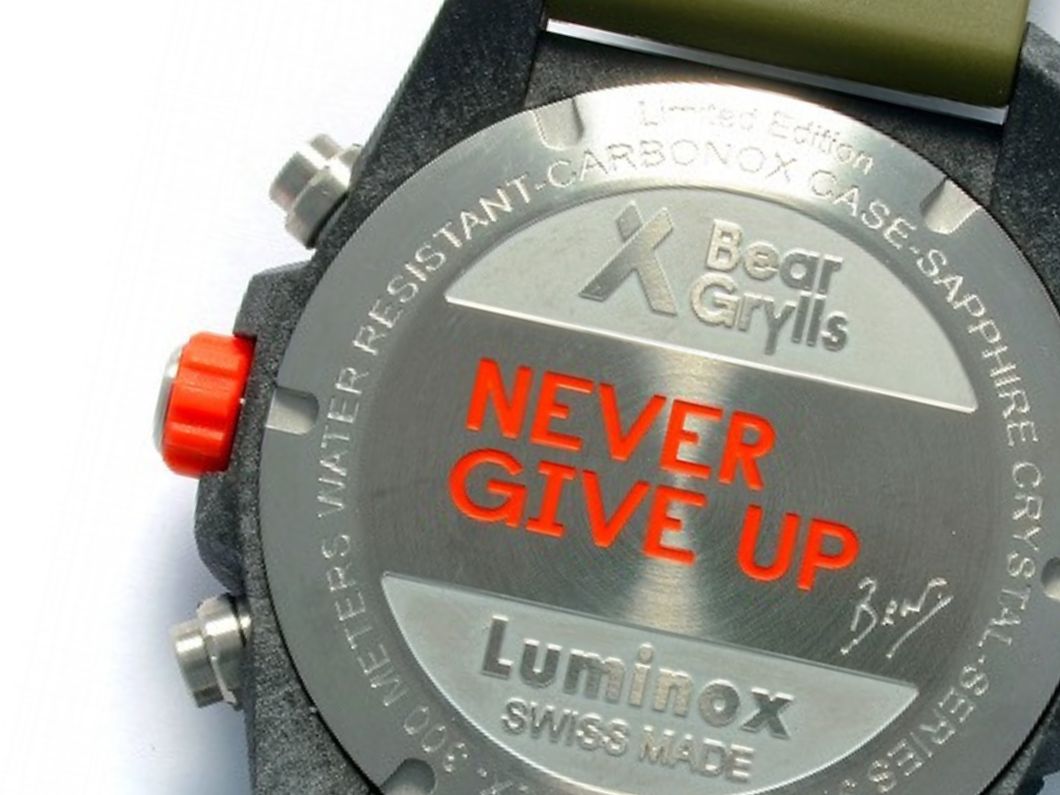 Luminox（ルミノックス）Bear Grylls/MIL-SPEC