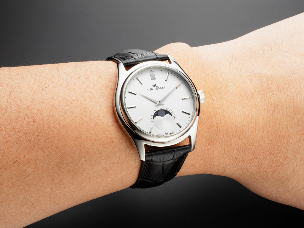 Single-Moonphase_S_size