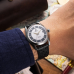 Nivada Grenchen（ニバダ・グレンヒェン）Antarctic Glacier（アンタークティック・グレイシャー）