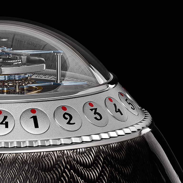 アントン・スハノフ（Anton Suhanov）St. Petersburg Easter Egg Tourbillon Clock