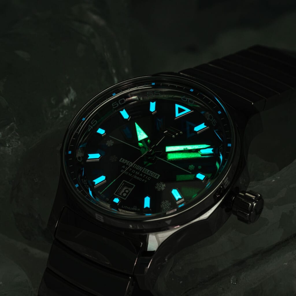 VOSTOK EUROPE（ボストークヨーロッパ）Expedition Glacier（エクスペディション・グレイシャー）