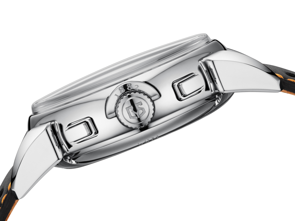 Aga-Blue-Classic_caseside