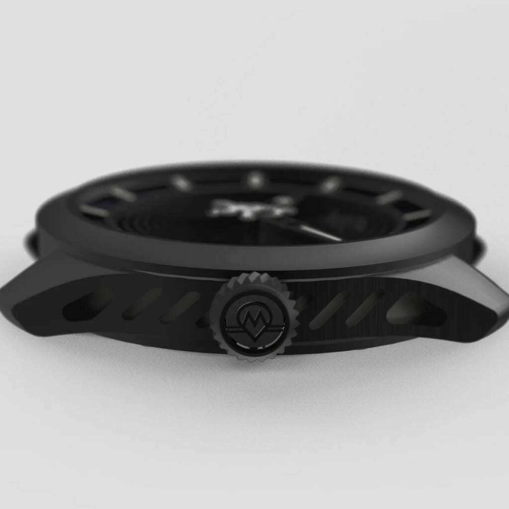 MONRO---LUNA---ADVENTURE_case