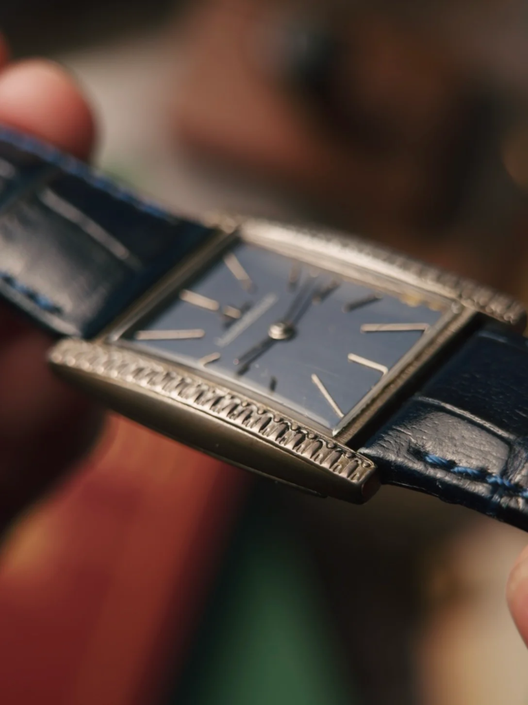 JAEGER-LECOULTRE（ジャガー・ルクルト） 0.800 SILVER TANK／Round 1960s