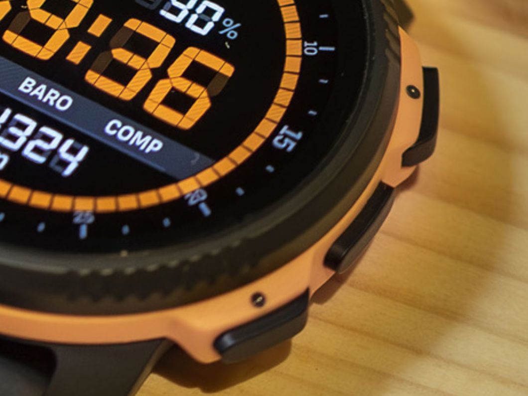 SUUNTO（スント） 90周年限定 SUUNTO VERTICAL 2ギフトボックス