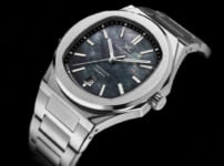 3Hands-Mother-Of-Pearl-Black_Top