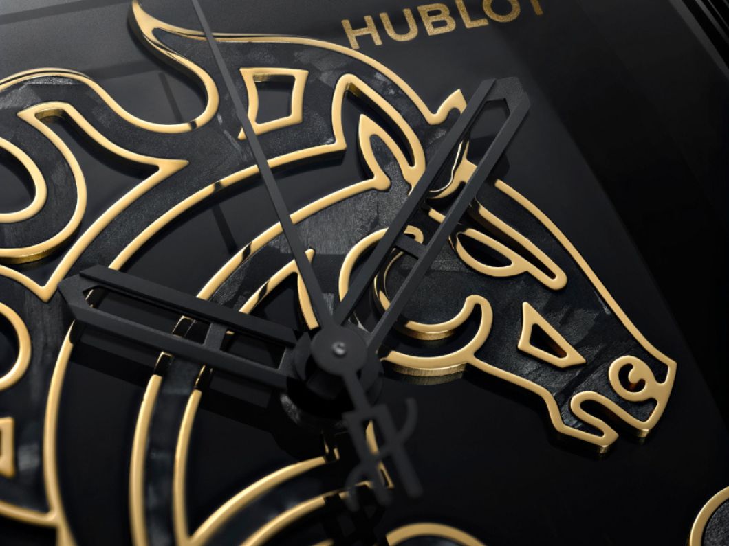 HUBLOT（ウブロ） スピリット オブ ビッグ・バン イヤーオブホース フロステッドカーボン