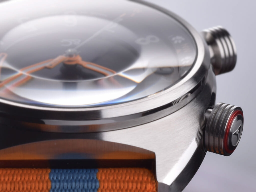 S808M-06_front