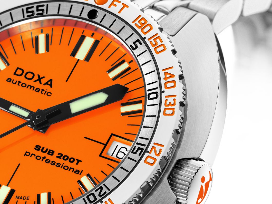 DOXA（ドクサ） SUB 200T
