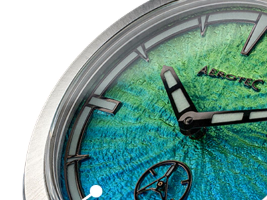Aerotec Watches（エアロテック・ウォッチ） 10周年記念限定モデル 200m防水自動巻腕時計